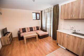 Отель Apart Hotel Orbilux Банско Семейный люкс (для 2 взрослых и 2 детей)-2